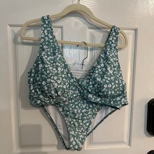Women’s Bikini Plus Size 2XL Perfect Condition!